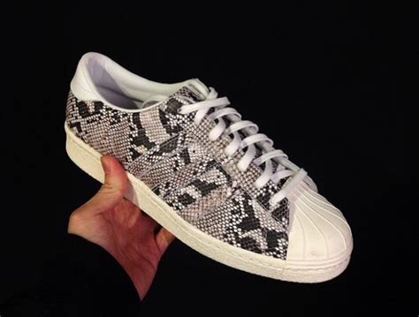 adidas heren sneakers|Adidas snakeskin sneakers.